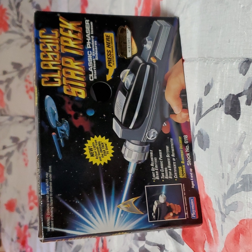 Diamond Select Star Trek TOS Phaser